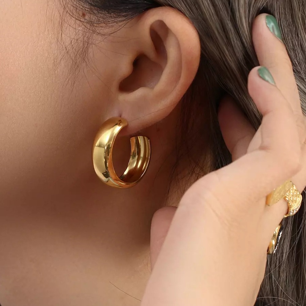 New Chunky Ice Hoop 18K Hoop Earrings, wonderful Earrings, wow Earrings